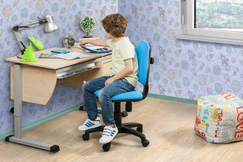 Высота рабочего стола для взрослых и детей: как выбрать правильный размер